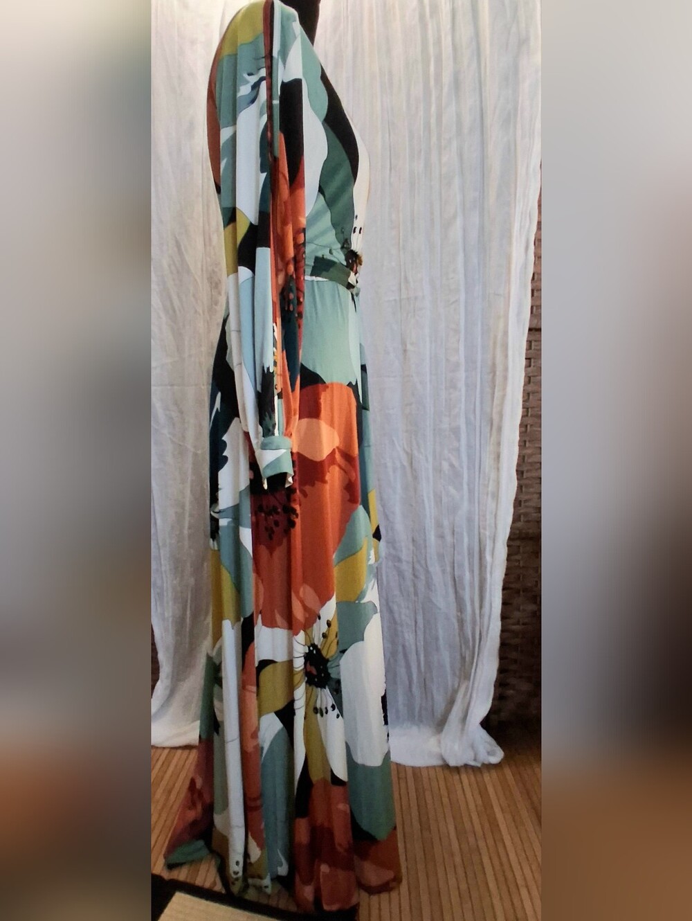 Floral V-Neck Long Sleeve Maxi Dress in Teal & Coral - Picture 6 of 7